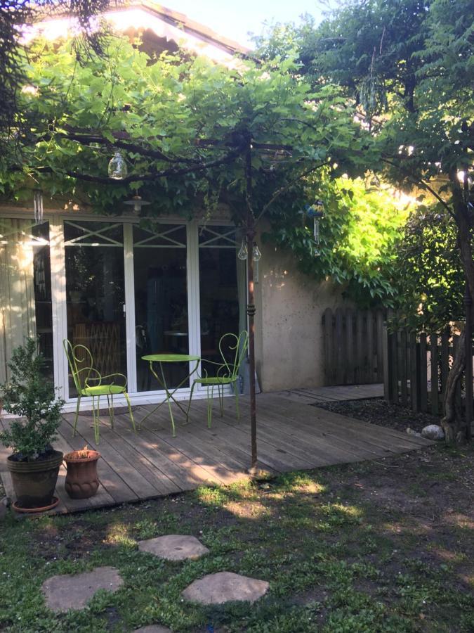 Le Clos Du Gorion Saint-Sulpice-et-Cameyrac Exterior photo